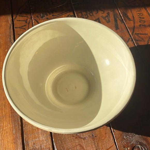 Haeger Pottery Bowl 102 - Textured Scroll Vine Tendril - Picture 3 of 4